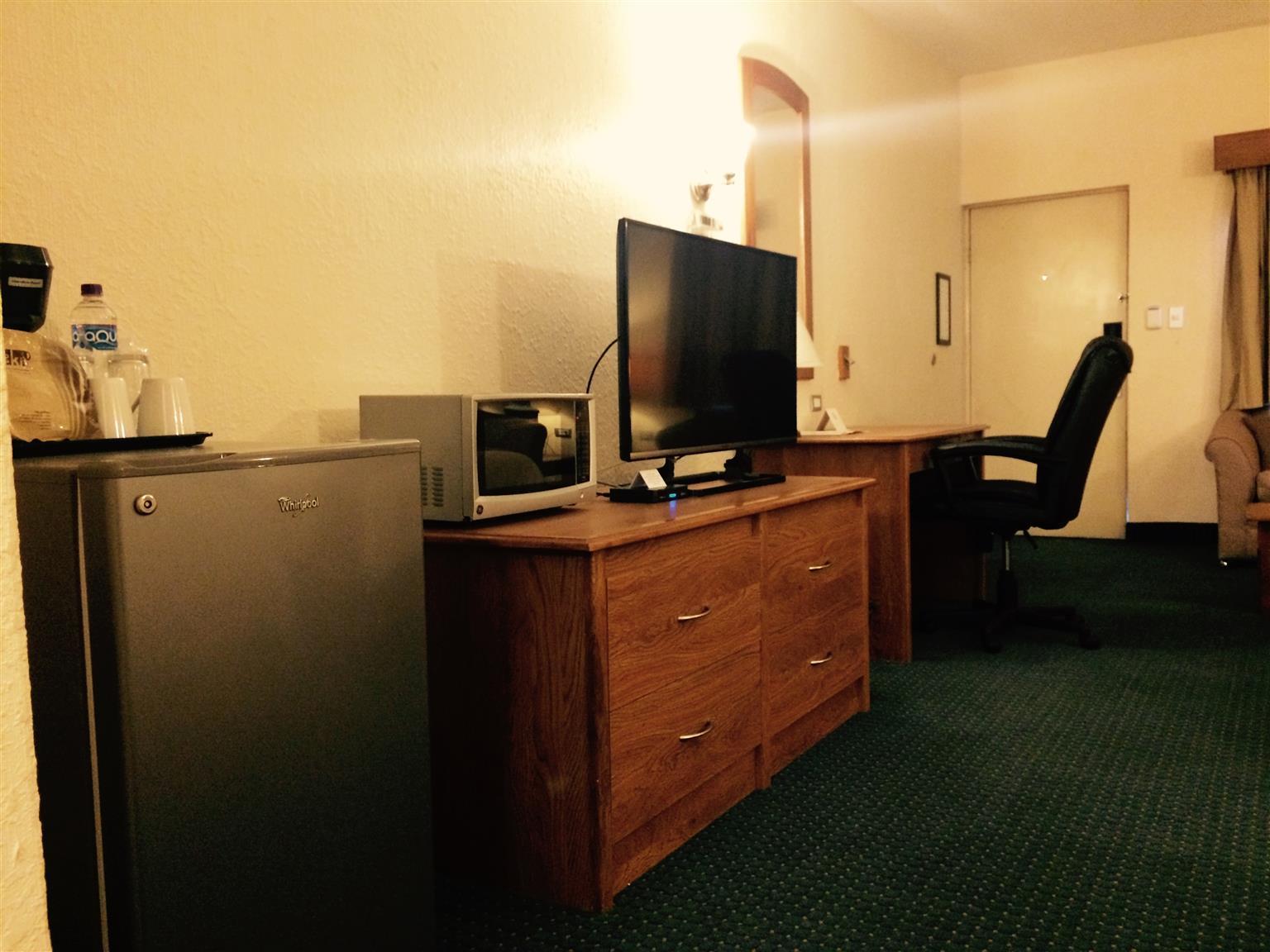Best Western Cumbres Inn Cd. Cuauhtemoc Esterno foto