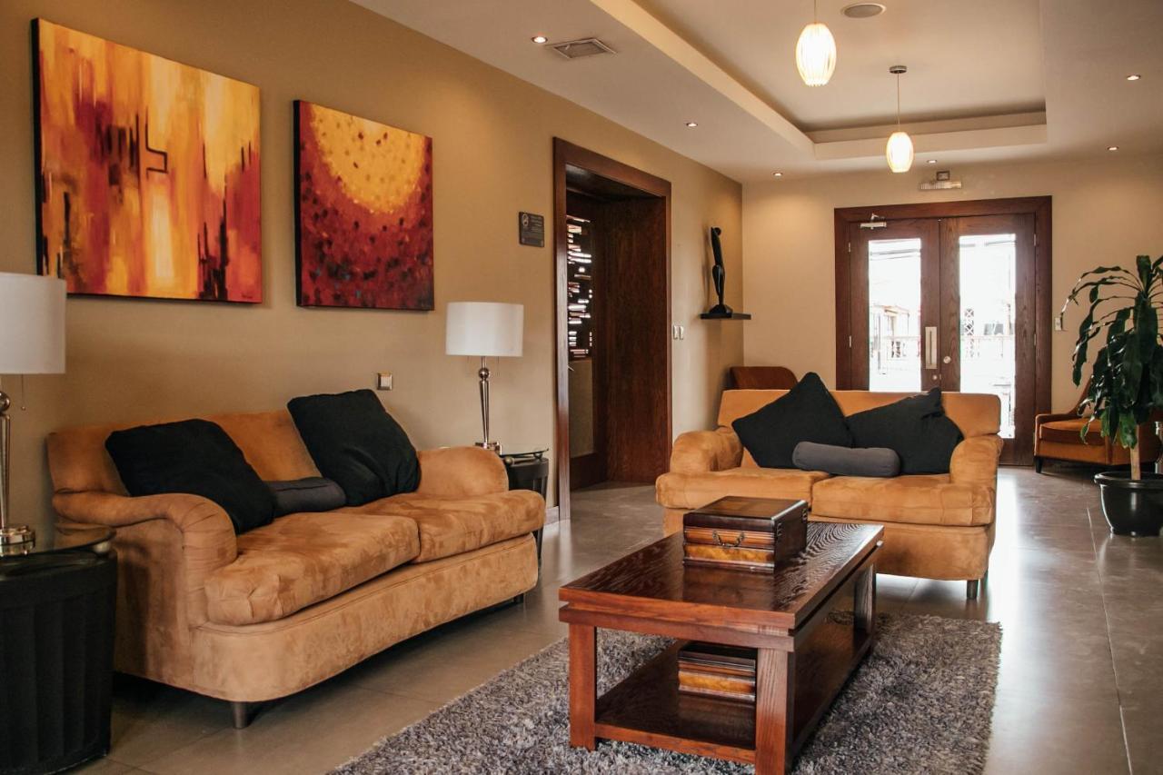 Best Western Cumbres Inn Cd. Cuauhtemoc Esterno foto